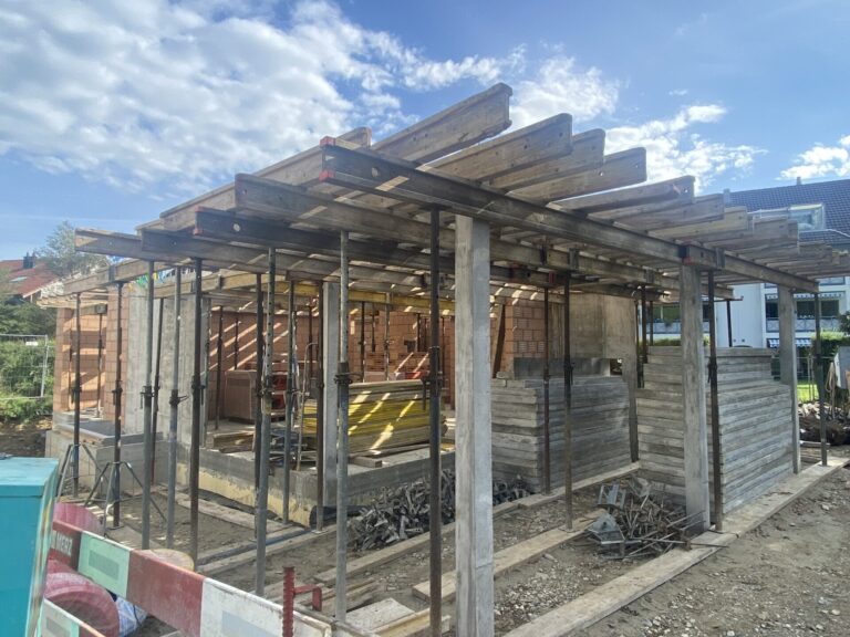 Das EG & Die Brücke